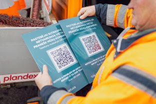„Via Lietuva“ poilsio ir automobilių stovėjimo aikštelėse įrengia QR kodus, kuo jie bus naudingi?