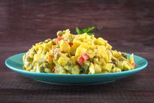 Baltą mišrainę gaminate neteisingai, štai kuo pakeitus vieną ingredientą keičiasi ir jos skonis