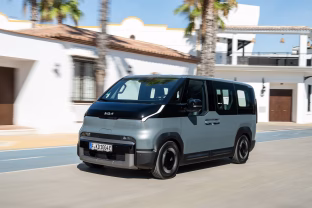 Pietų Korėjos atsakas Europai: „Kia“ pavertė savo elektrinį furgoną geriausiu pasaulyje