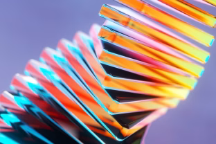 Šviesa slepia daugiau nei manyta iki šiol: atskleistas užmirštas „Faradėjaus“ efekto veiksnys