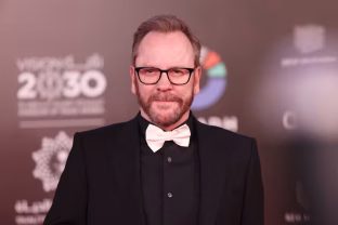 JAV sulaikytas aktorius Kieferis Sutherlandas, įtariamas užpuolęs pavėžėją