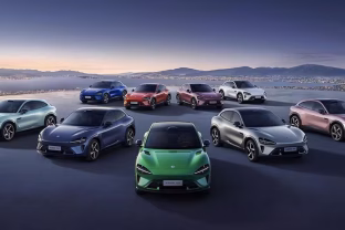 „Xiaomi“ elektromobiliai artėja link Europos: Miunchene atidarytas naujas tyrimų ir dizaino centras