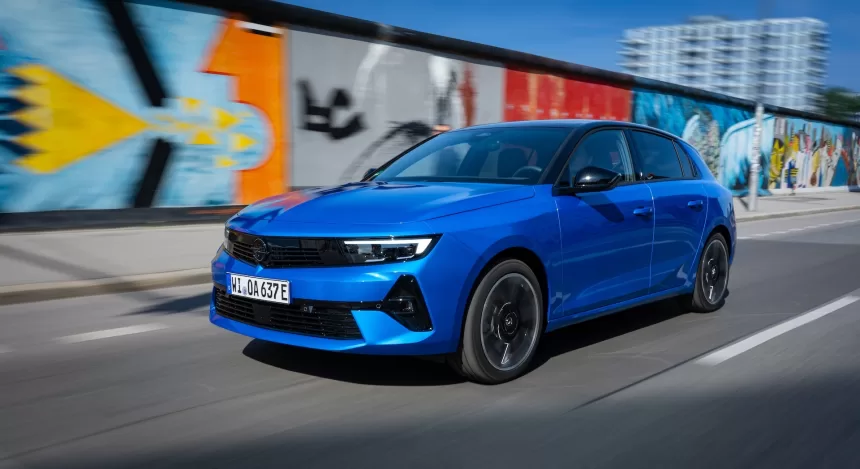 Dar vienas naujas elektromobilis atkeliauja į Lietuvą: paaiškėjo, kiek mūsų šalyje kainuos naujausias „Opel“ šedevras