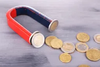 Laukia tikras pinigų lietus: įvardinti Zodiako ženklai, kurie traukia didžiulias sumas pinigų