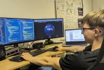 Startuolis siekia užpildyti rinkoje esančią spragą: kuria specialią dronų aptikimo ir sekimo sistemą