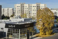 Naujas žingsnis tvarumo link: sostinėje užbaigtos modernių „Kia“ ir „Škoda“ automobilių namų statybos