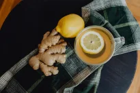 Stiprink save nuo pirmo gurkšnio: paprastas naminis receptas kasdienei sveikatai palaikyti