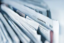 Laikraščiai ant langų žiemą grįžta į madą? Testas parodė, ar šis triukas išties veikia