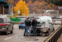 Eismo spūstys dėl smulkių avarijų greitai gali tapti praeitimi? Seimas spręs dėl naujos tvarkos