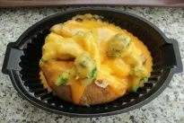 Naujas būdas patiekti bulves: išbandykite šiuos orkaitėje keptus bulvių ir sūrio kukulius