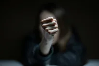 Policija pradėjo du tyrimus dėl nepilnamečių smurto, konfliktai kilo mokykloje ir mieste