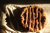 Tobulas skonių derinys: šis nesudėtingai paruošiamas pyragas su persimonais ir sūriu pavergs kiekvieną