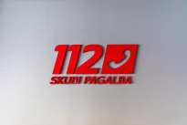 Tarptautinis signalas ir vietinė drama: Kauno rajone avarijos pėdsakai, vairuotojo likimas neaiškus