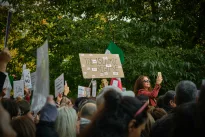 Kraujuojantis Iranas ir kietėjanti retorika iš JAV: pasaulis stebi pavojingą eskalaciją