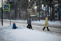 Ar saugu vesti vaiką į lauką, kai minus penkiolika? Gydytojai įvardijo ribas ir ženklus