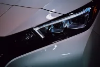 Elektromobiliai jau nuvažiuoja tiek, kiek niekas nesitikėjo: skaičiai stulbina net skeptikus