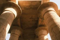 Archeologai tiria Tutanchamono sandalus: ką iš tiesų reiškia po faraono kojomis atsidūrę priešai?