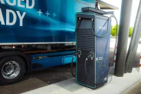 Elektrinis vilkikas išeina iš šešėlio: aiškios charakteristikos ir ambicingi planai