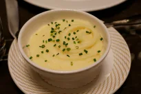 Vienas netikėtas triukas virimo pabaigoje, ir jūsų bulvių košė bus be jokių gumuliukų