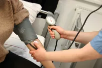 Pakilęs kraujospūdis: paprastas triukas, kuris per 5 minutes padeda be jokių vaistų