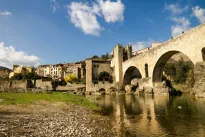 Pamirškite perpildytą Santorinį: šie 5 Europos miestai privers iš naujo įsimylėti keliones