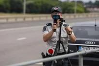 Vairuotojai negali tuo patikėti: greičio matuokliai kelia didžiules aistras, vairuotojai įsiutę