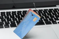 Sukčiai smogia vis drąsiau: vienoje apskrityje per dieną – net trys nukentėję