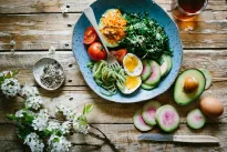 JAV siunčia pavojingą signalą: šis maistas laikomas tokia pat grėsme kaip rūkymas