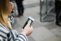 Australija uždraudė vaikams socialinius tinklus, šalys viena po kitos skelbia karą priklausomybei nuo ekranų