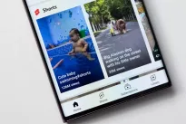 Griežtės priemonės prieš vaikų priklausomybę: tėvai galės užblokuoti  prieigą prie „YouTube Shorts“