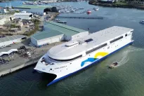 Naujas rekordas vandenyse: didžiausias pasaulyje elektrinis laivas jau ruošiasi pirmam reisui