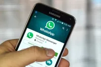 „WhatsApp“ keičia bendravimo įpročius: Nauja programėlės versija leis jums bendrauti be telefono