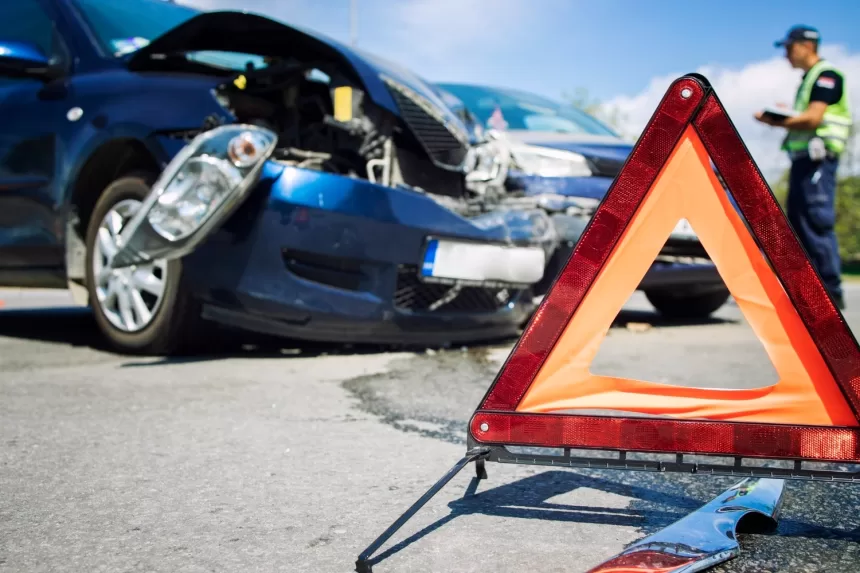 Įvykus eismo nelaimei svarbus vaidmuo tenka ne tik joje dalyvavusiems: ekspertai pataria, kaip elgtis, tapus eismo įvykio liudininku ir kaip nepadaryti klaidų
